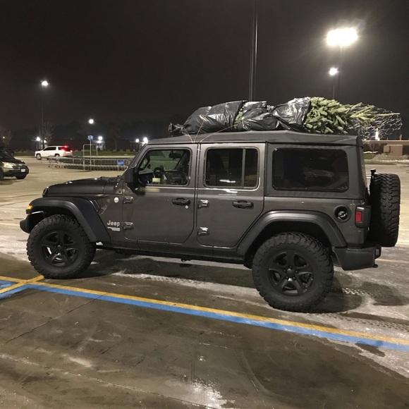 Meet your Posher, Jonathan - Picture 1 of 1